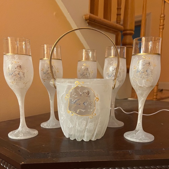 Silvestri Other - Vintage Arte Murano Silvestri Art Crystal Winged Angel Wine Set